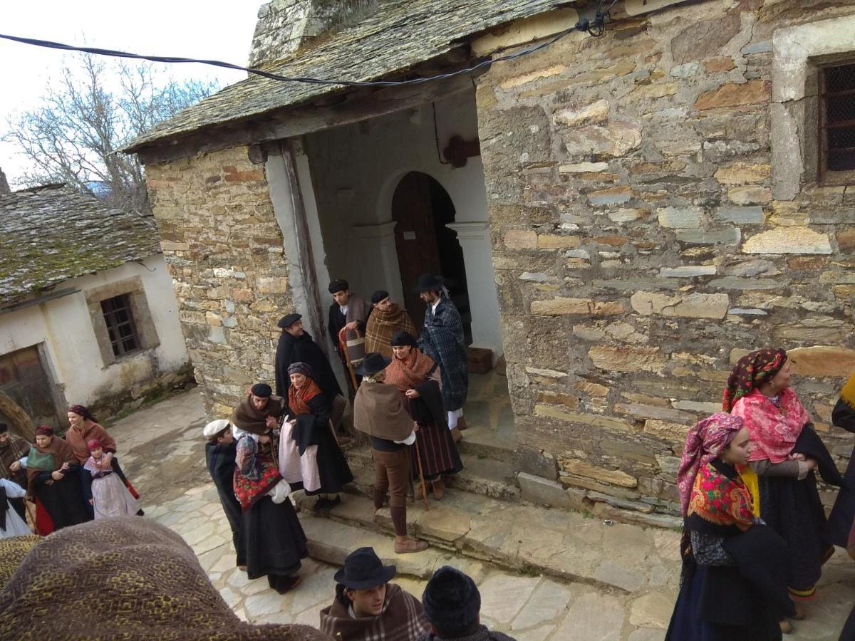 Casa Rural Rosita Santa Cruz de los Cuérragos Exteriér fotografie